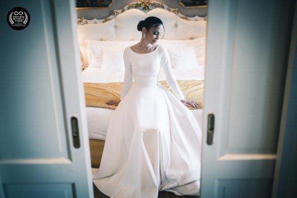 5-Grand Hotel Tramezzo - Wedding getting ready - bride ready